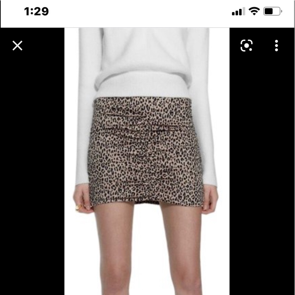 Zara Mini  leopard skirt!
